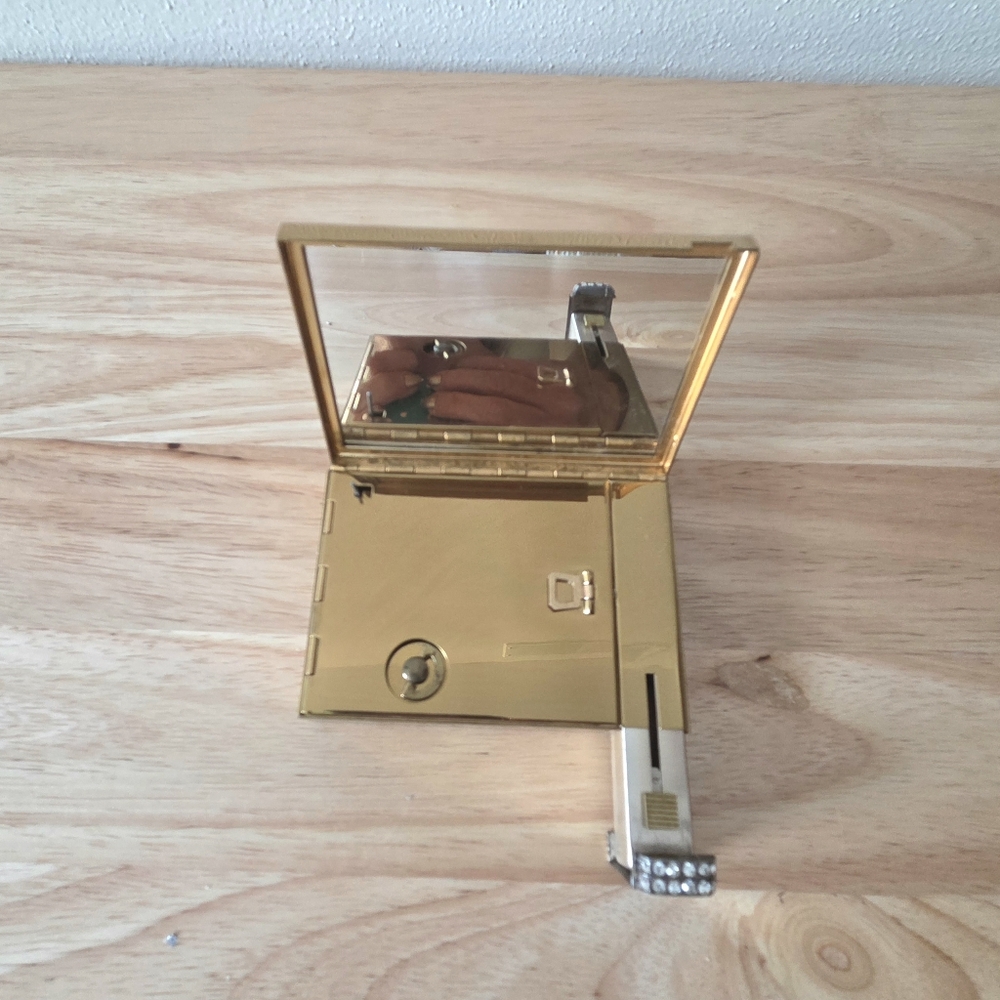 Vintage Volupte Musical Lip-Lock Compact - Picture 4 of 10